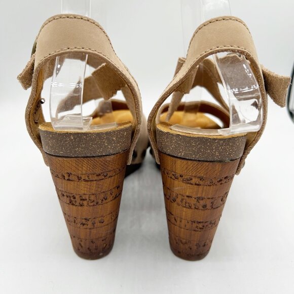 Sbicca Suede Leather Wedge Sandals Cross Straps Studded Boho Size 9 Women's - Picture 4 of 5